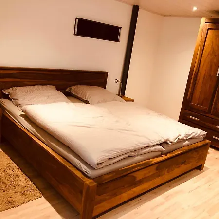 Loft Mit 2 Schlafzimmern Und E- Ladestation